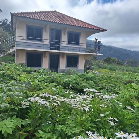 Villa Correia - Ribeiro Frio São Roque do Faial 외부 사진